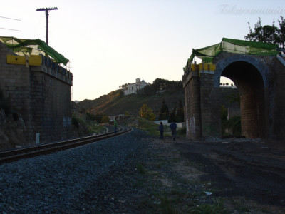 Puente carretera en reparacion. Encarnación al fondo Tobarra