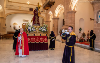 Toque de Silencio el Viernes Santo de 2021 en la Iglesia de la Asunción de Tobarra durante la Bendición de Nuestro Padre Jesús Nazareno. Semana Santa