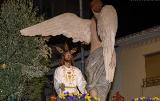 Paso de la Oración en el Huerto desfilando Martes Santo en la Semana Santa de Tobarra